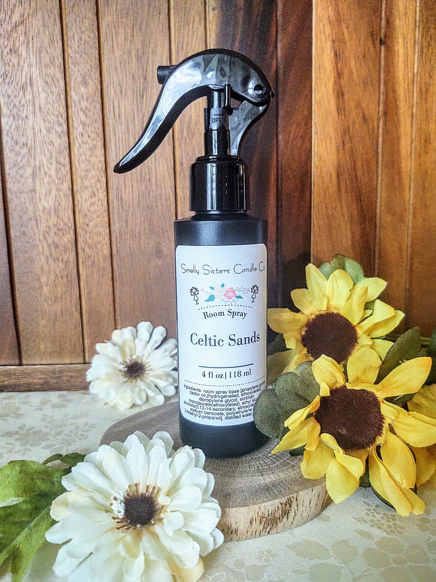A black plastic bottle with a fine mist spray nozzle. Clean ocean and citrus scented room spray. Phthalate free fragrances.
