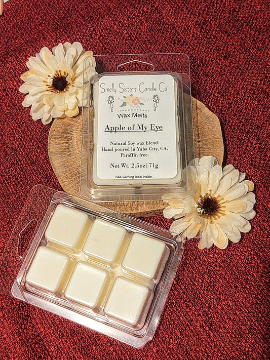 Back and front view of dye free scented wax melts.